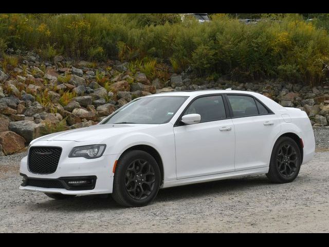 2022 Chrysler 300 300S