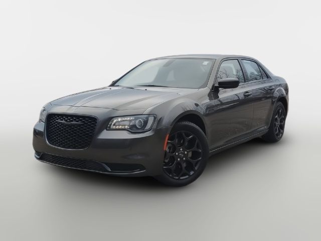 2022 Chrysler 300 Touring