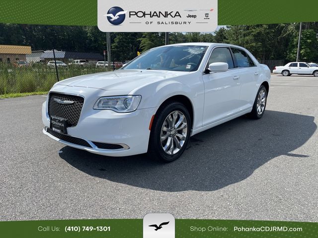 2022 Chrysler 300 Touring