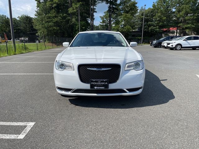 2022 Chrysler 300 Touring