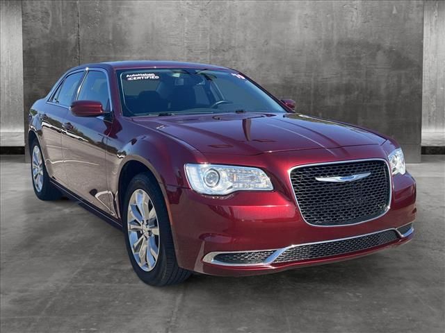 2022 Chrysler 300 Touring