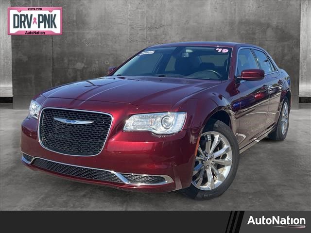 2022 Chrysler 300 Touring