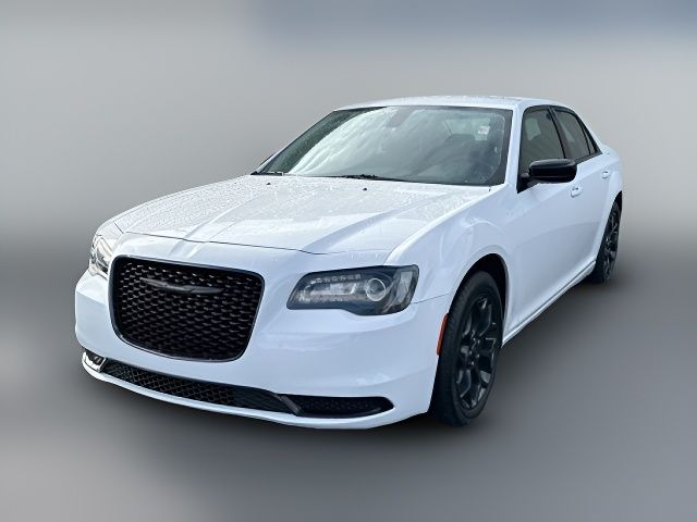 2022 Chrysler 300 Touring