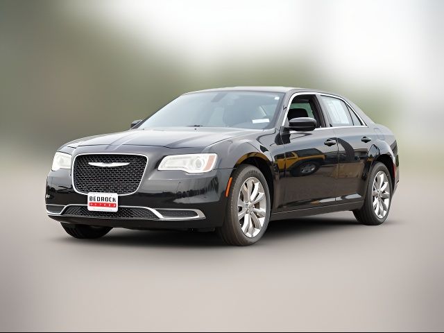 2022 Chrysler 300 Touring