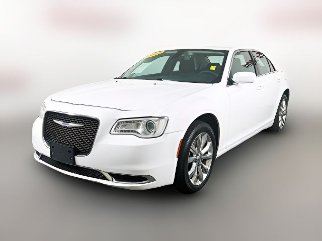 2022 Chrysler 300 Touring