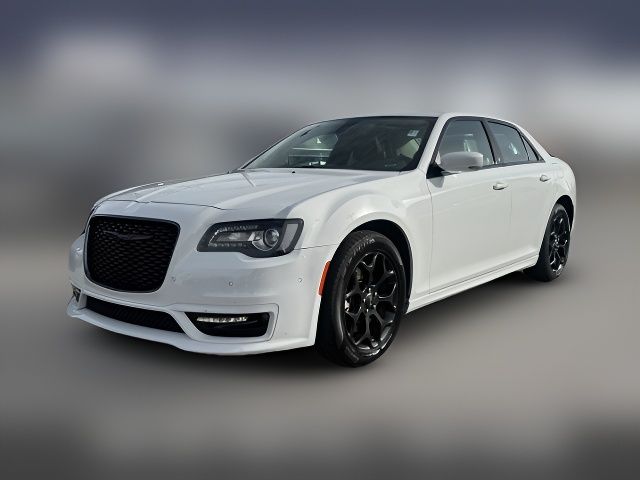 2022 Chrysler 300 Touring L