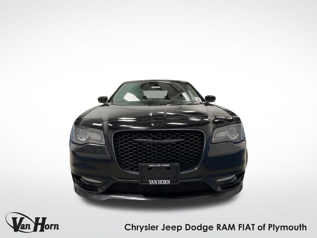 2022 Chrysler 300 300 Touring L