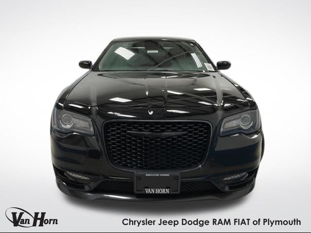 2022 Chrysler 300 300 Touring L