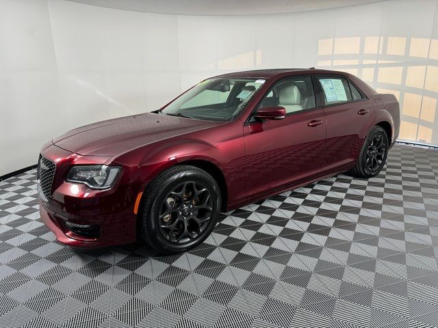 2022 Chrysler 300 Touring L