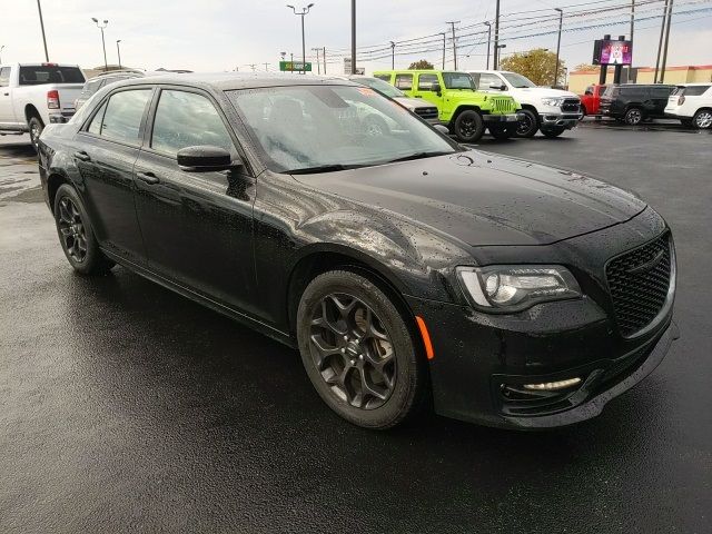 2022 Chrysler 300 300 Touring L