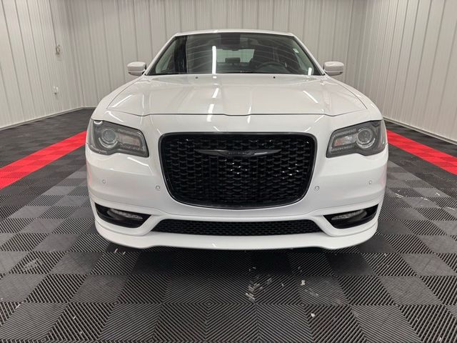 2022 Chrysler 300 300 Touring L