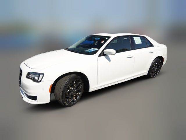 2022 Chrysler 300 Touring L