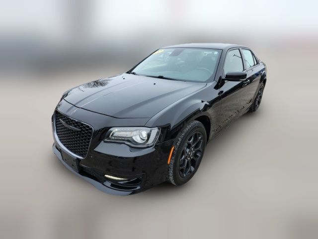 2022 Chrysler 300 300 Touring L