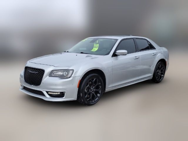 2022 Chrysler 300 300 Touring L