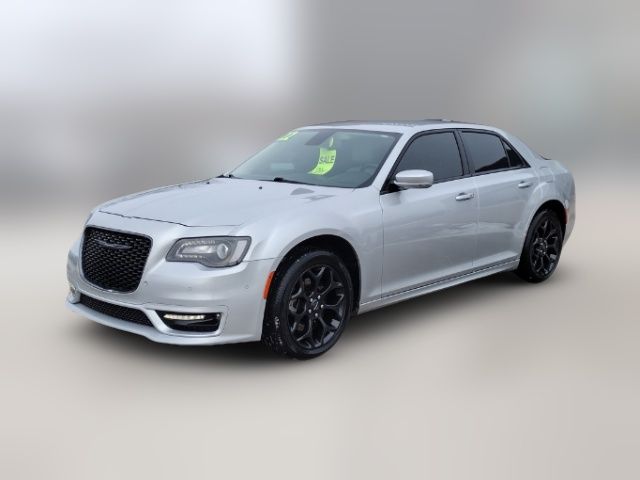 2022 Chrysler 300 300 Touring L