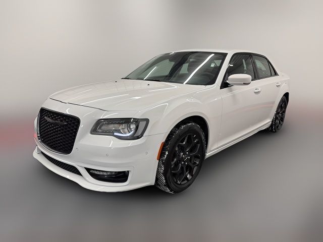 2022 Chrysler 300 300 Touring L