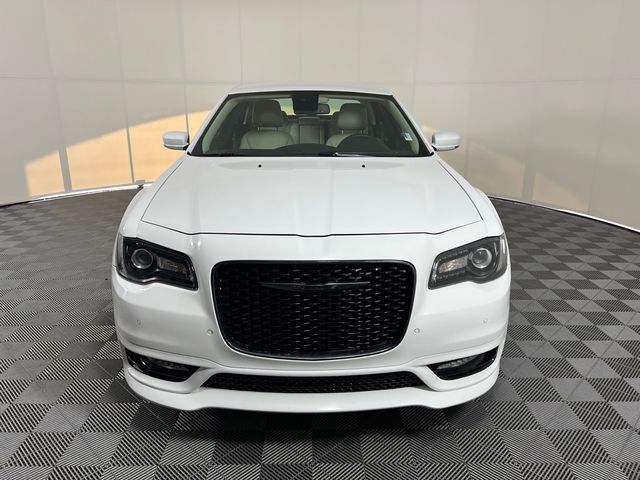 2022 Chrysler 300 300 Touring L