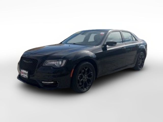 2022 Chrysler 300 Touring L