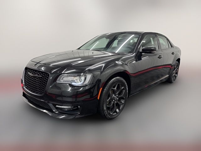 2022 Chrysler 300 300 Touring L