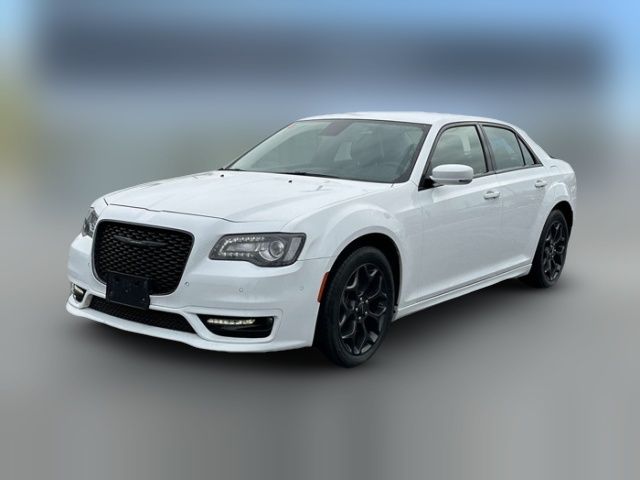 2022 Chrysler 300 300 Touring L