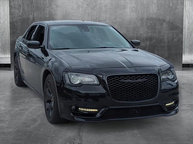 2022 Chrysler 300 Touring L