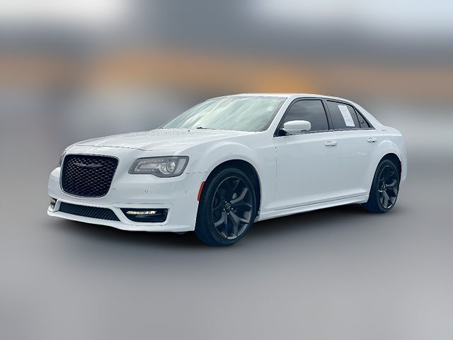 2022 Chrysler 300 Touring L