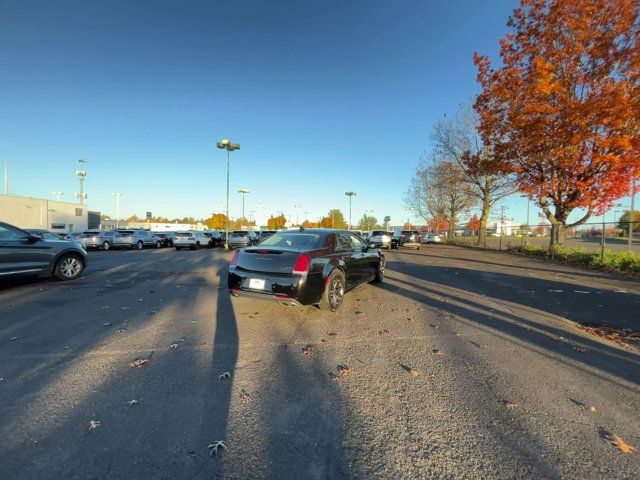 2022 Chrysler 300 Touring L