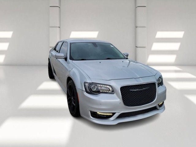 2022 Chrysler 300 Touring L