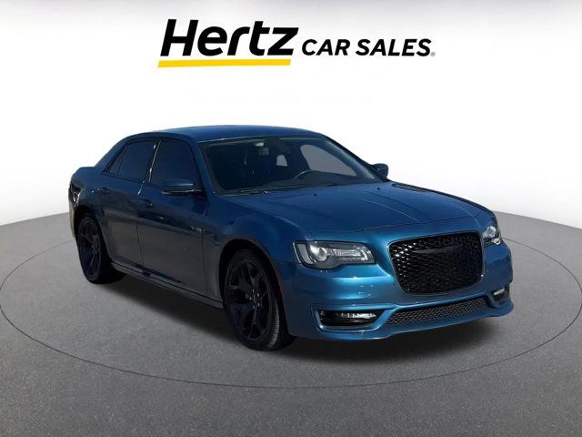 2022 Chrysler 300 Touring L