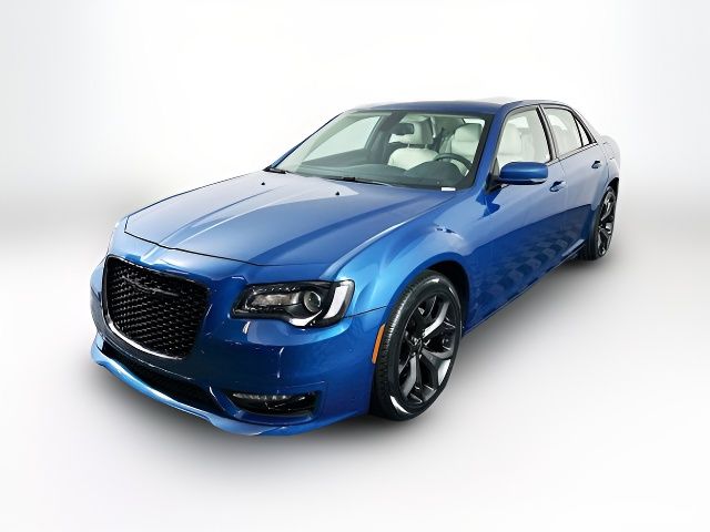 2022 Chrysler 300 Touring L