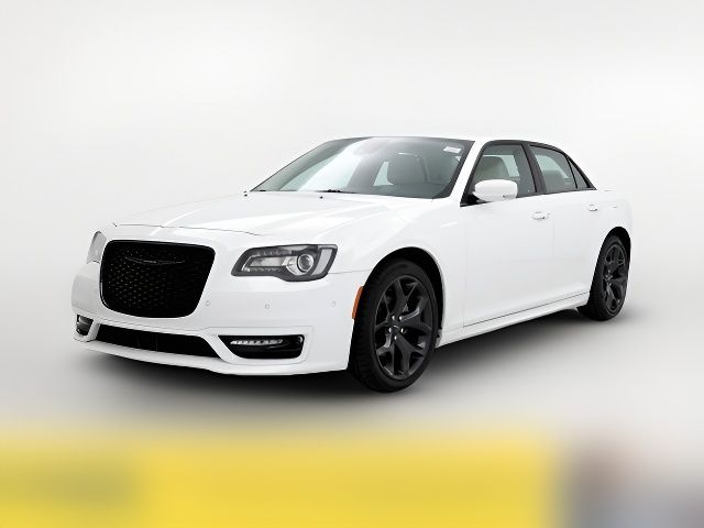 2022 Chrysler 300 Touring L