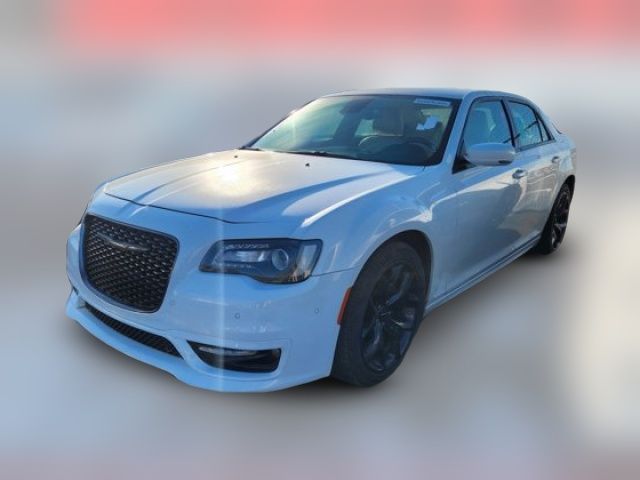 2022 Chrysler 300 300 Touring L