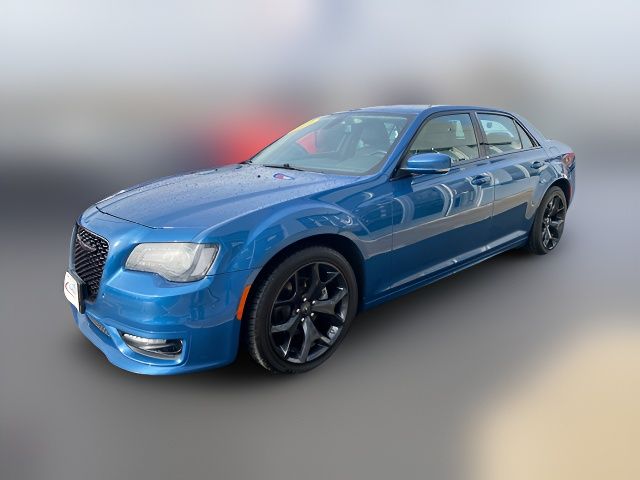 2022 Chrysler 300 Touring L