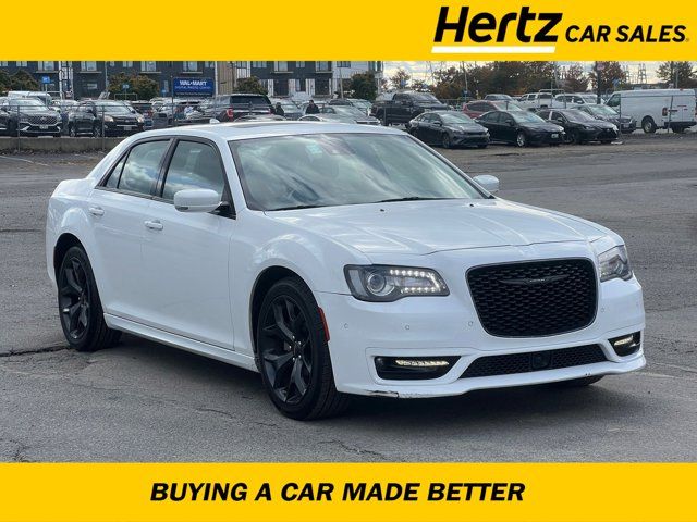 2022 Chrysler 300 Touring L