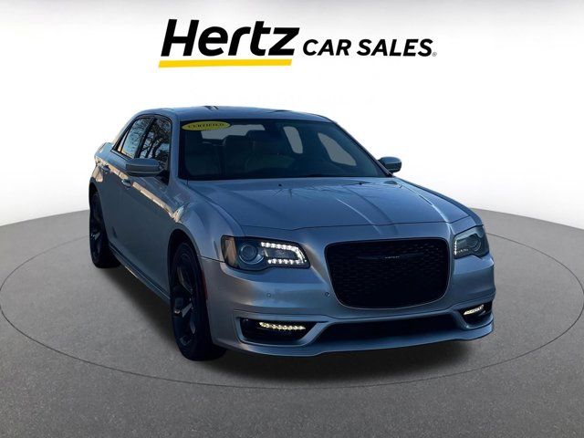 2022 Chrysler 300 Touring L