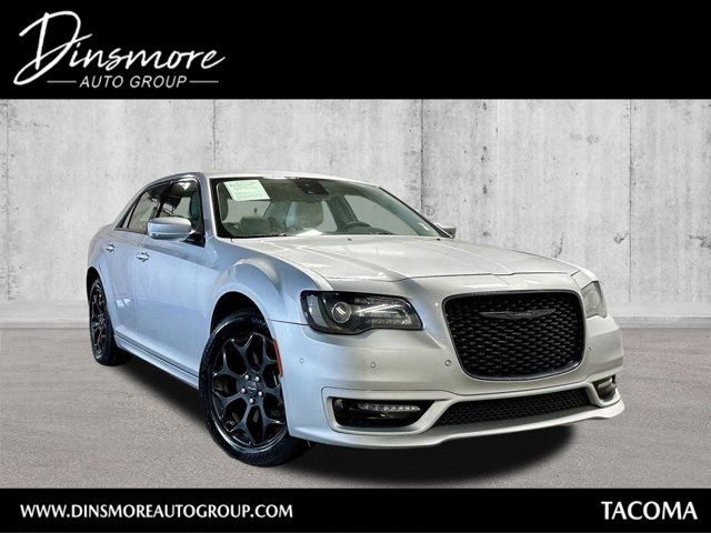 2022 Chrysler 300 300 Touring L