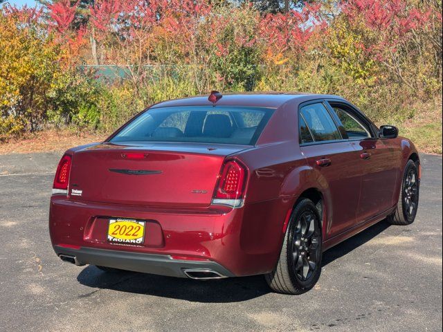 2022 Chrysler 300 Touring L