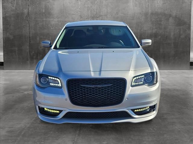 2022 Chrysler 300 Touring L