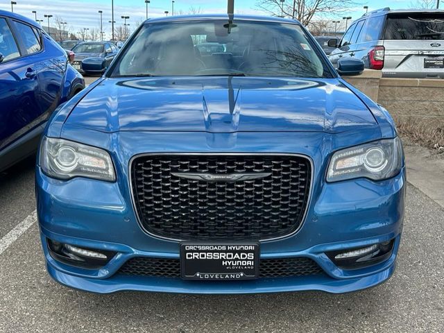 2022 Chrysler 300 Touring L