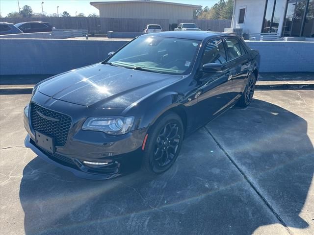 2022 Chrysler 300 Touring L