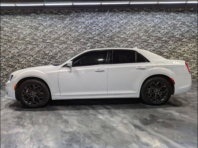 2022 Chrysler 300 300 Touring L