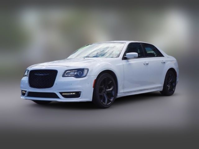 2022 Chrysler 300 Touring L