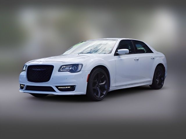 2022 Chrysler 300 Touring L