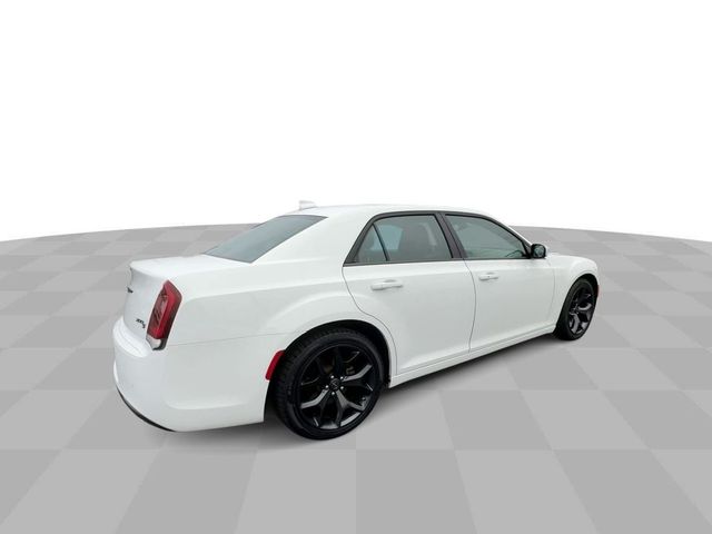 2022 Chrysler 300 300S