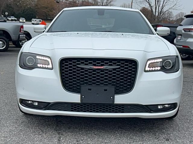 2022 Chrysler 300 300S