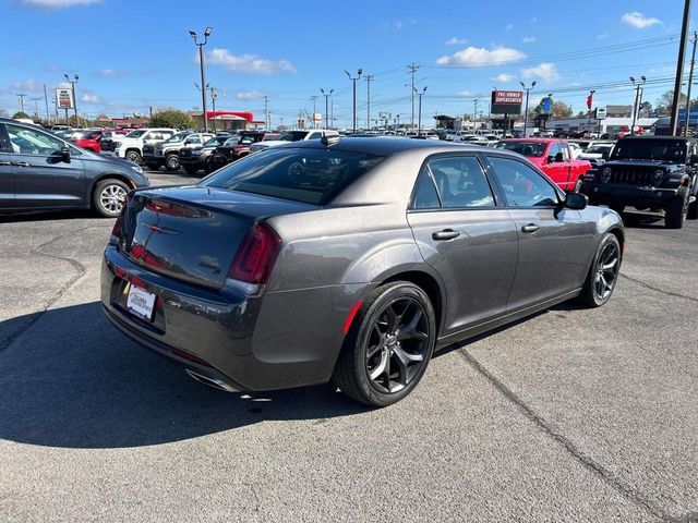 2022 Chrysler 300 300S