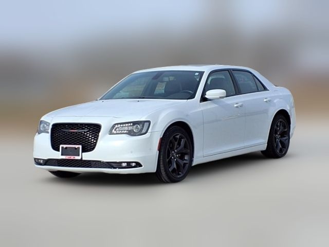 2022 Chrysler 300 300S