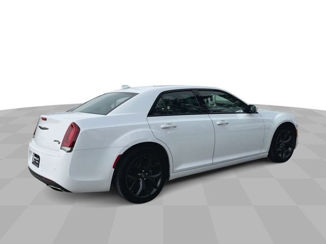 2022 Chrysler 300 300S