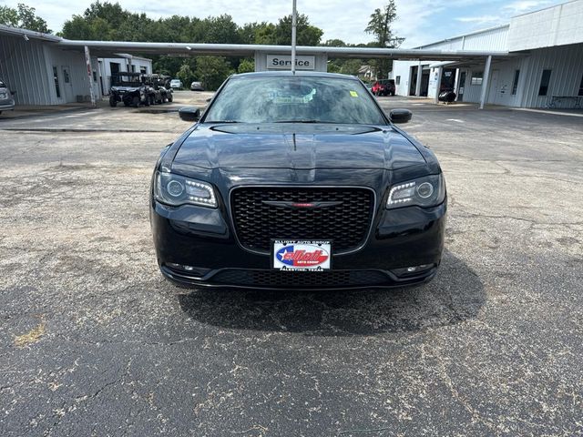 2022 Chrysler 300 300S