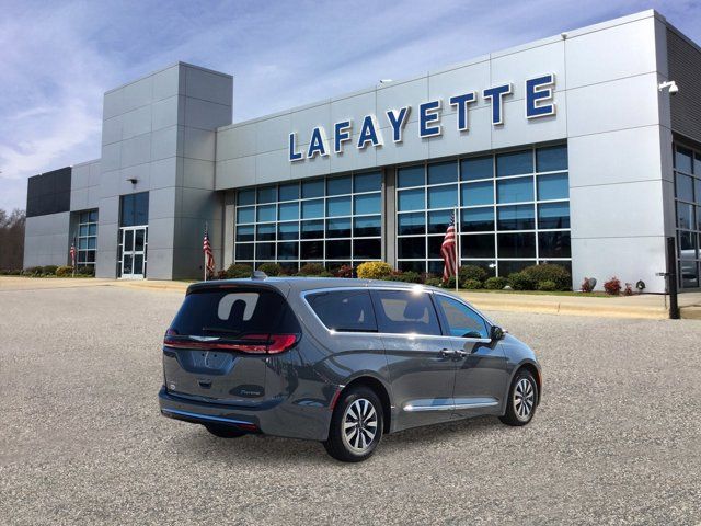 2022 Chrysler Pacifica Hybrid Limited